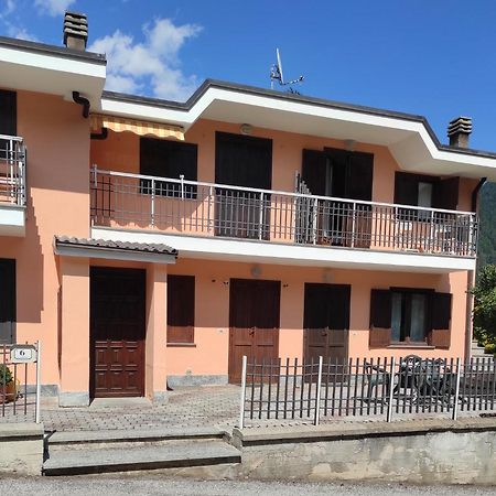 Vila La Rosa Prazzo Exteriér fotografie