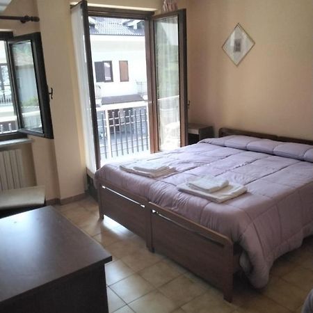 Vila La Rosa Prazzo Exteriér fotografie