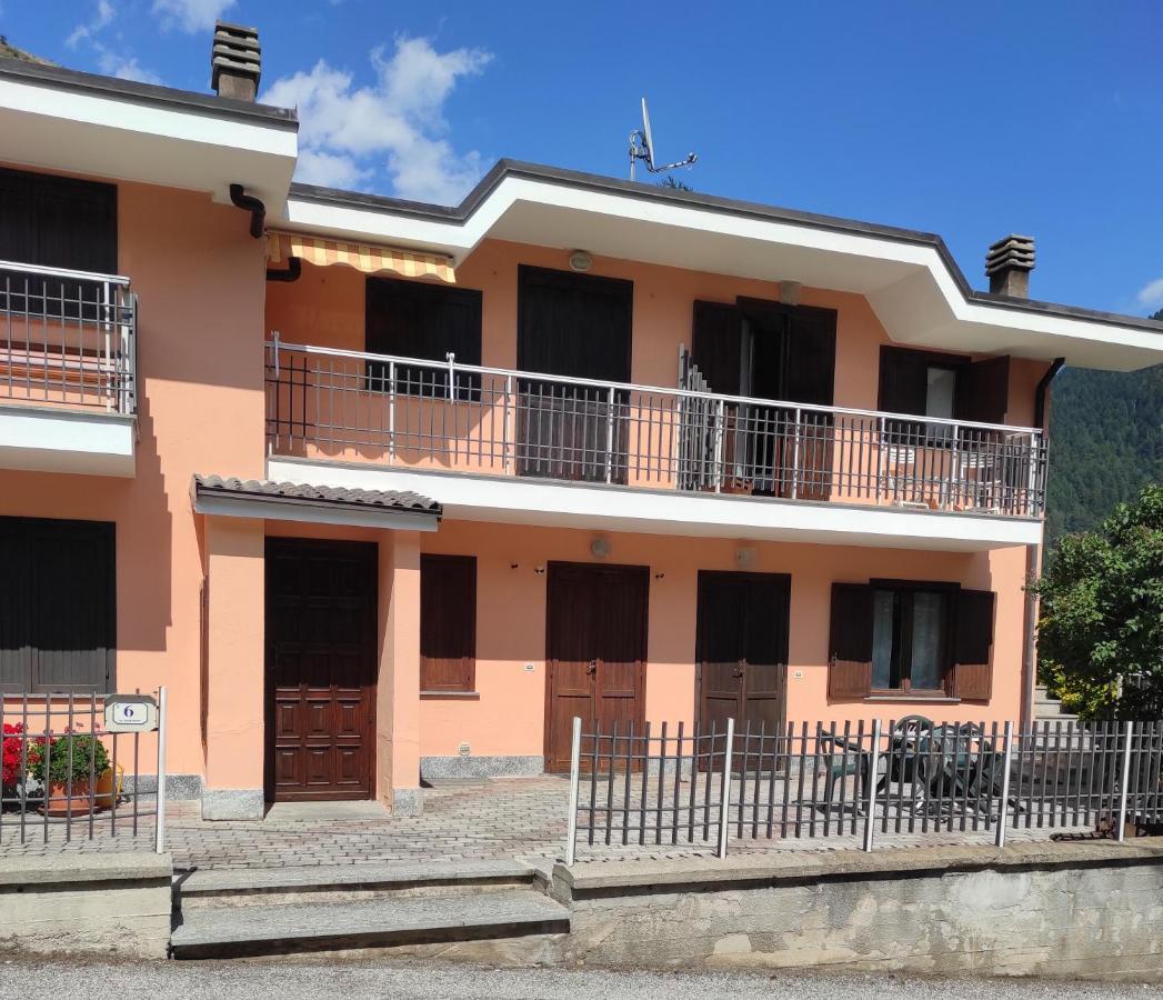 Vila La Rosa Prazzo Exteriér fotografie